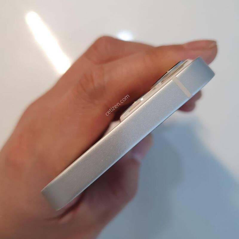 ������13�̴�128G ���ܻ� �������⽺ ���±� �߰��� �����
