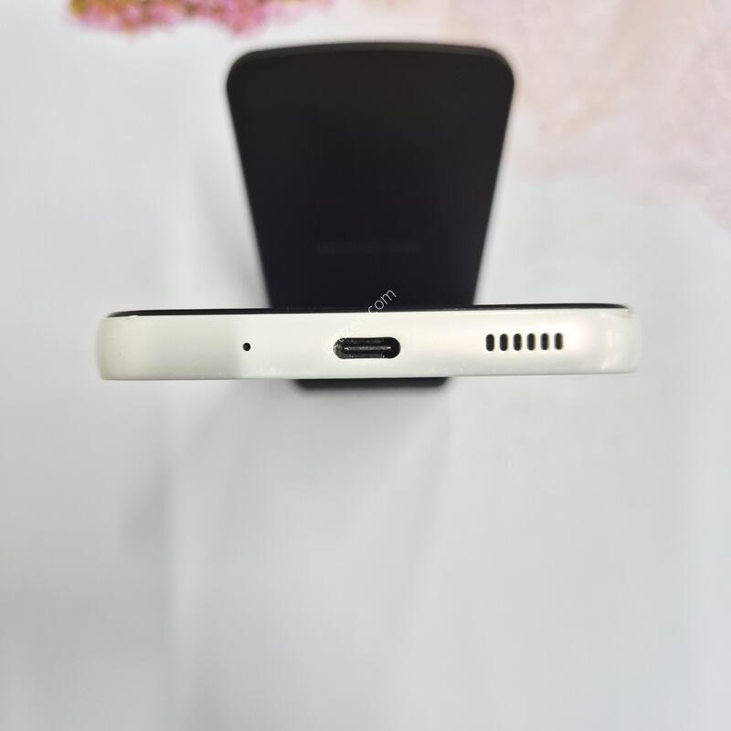 ����������3 ȭ��Ʈ 128GB