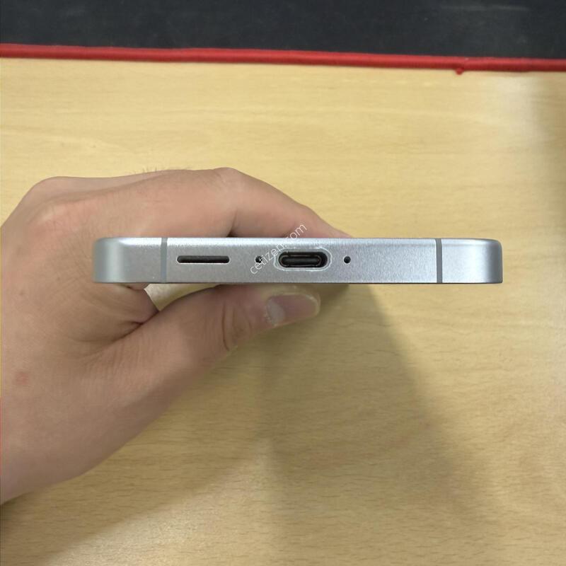 ������ S24FE �׷��� S�� 256G