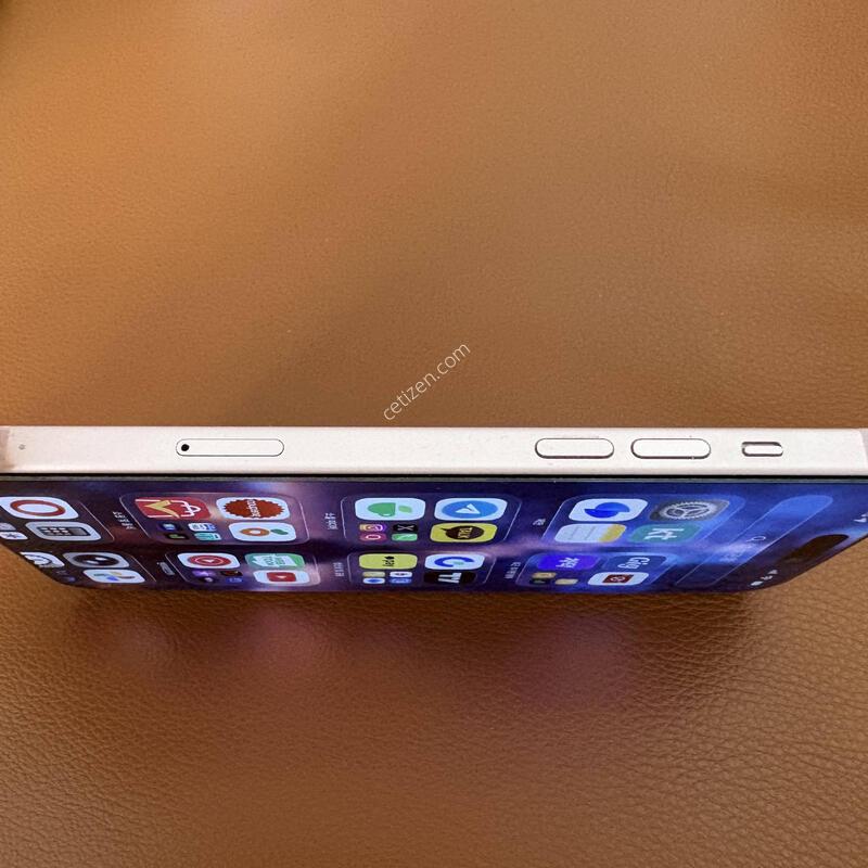 ������15 �÷��� 512gb �Ǹ��մϴ�.