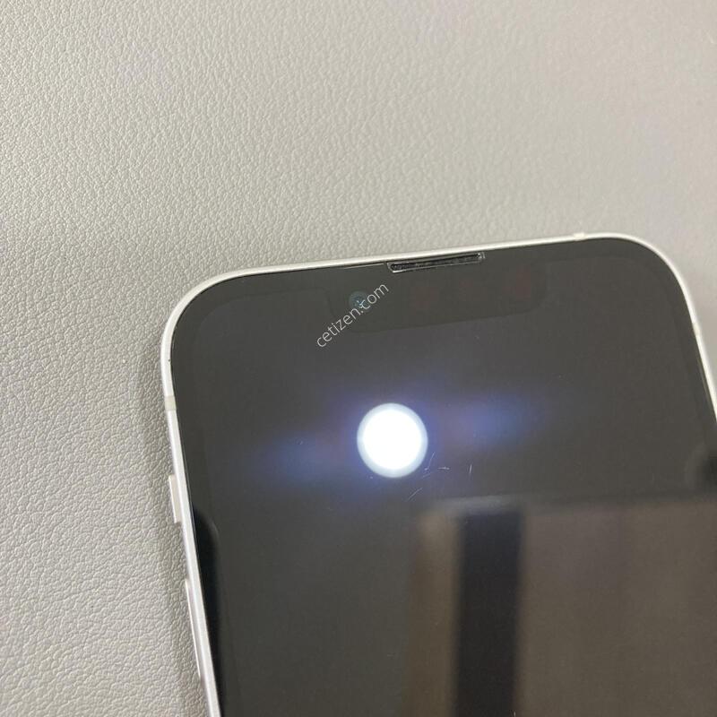 ������ 13�̴� ȭ��Ʈ 128G