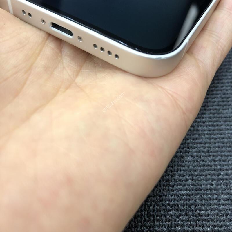 ������12�̴� ȭ��Ʈ 128G,����� �ֻ�,���� S��,���͸�����100%