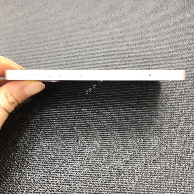������12�̴� ȭ��Ʈ 128G,����� �ֻ�,���� S��,���͸�����100%