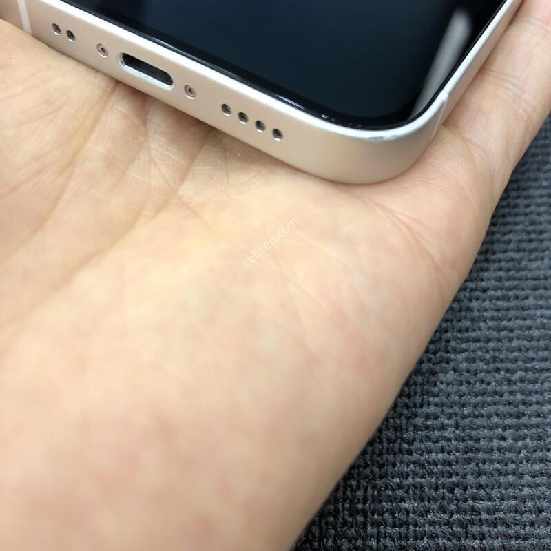 ������12�̴� ȭ��Ʈ 128G,����� �ֻ�,���� S��,���͸�����100%