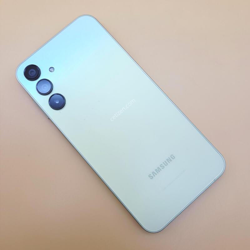 [���۱�]������A15 �ֻ������� 128G ���ο� ����� �߰���