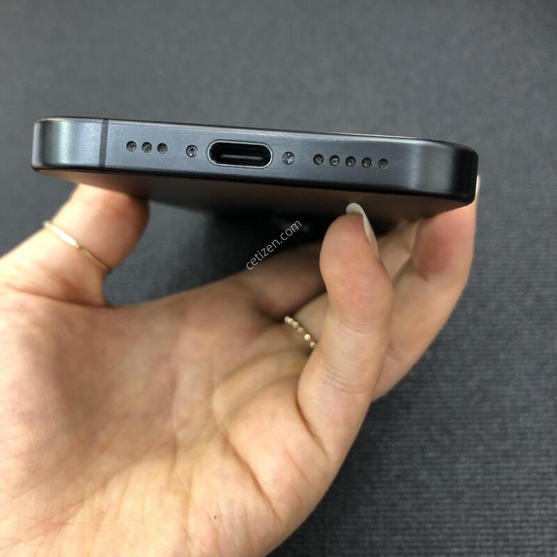 ������15���� ���� 128G,����� �ֻ�,���͸����� 83%