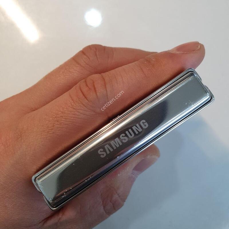 �������ø�5 256G ���ܻ� �߰��� �����