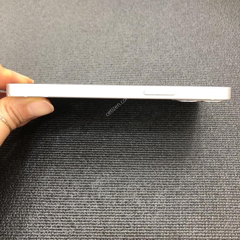 ������12�̴� ȭ��Ʈ 128G,���� ���⽺,���� S��