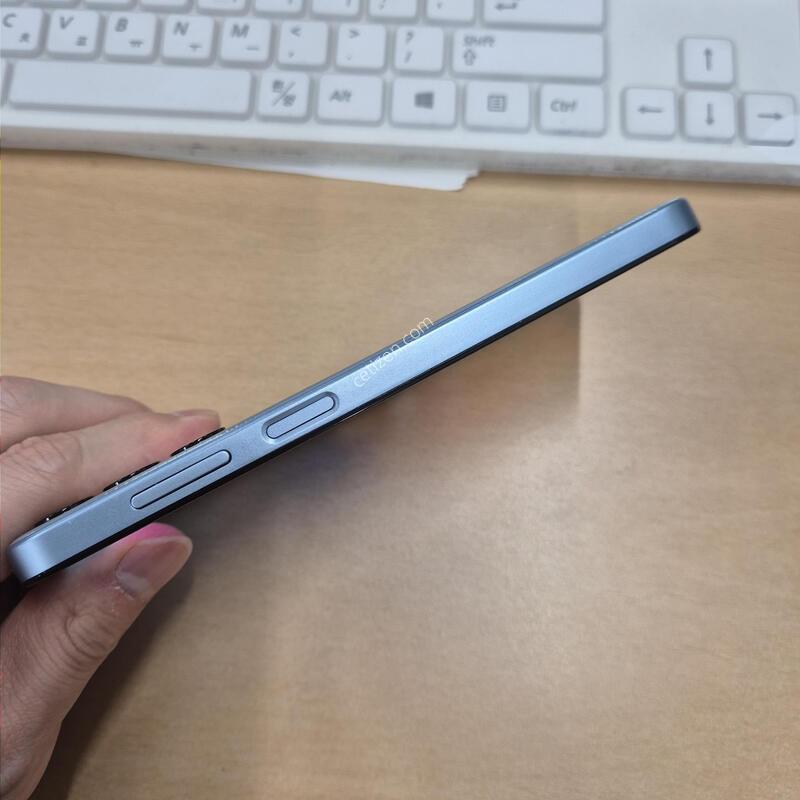 �����ÿ��̵�7 �׸� S�� 128GB