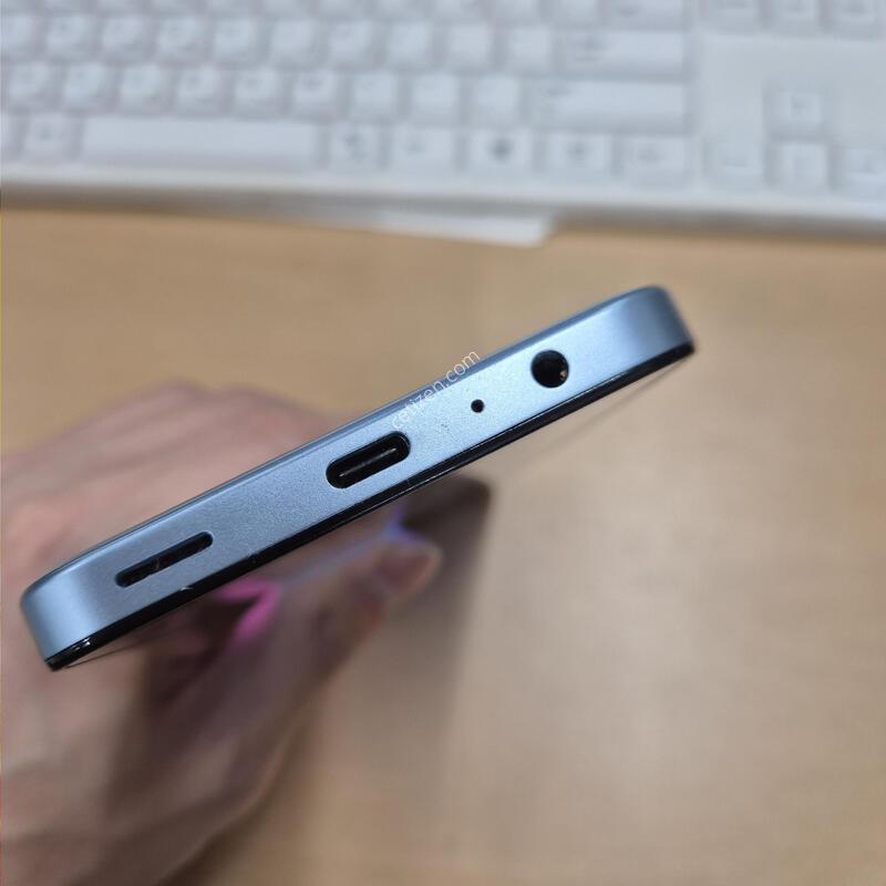 �����ÿ��̵�7 �׸� S�� 128GB