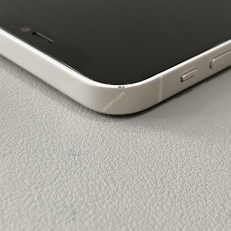 ������ 12�̴� ȭ��Ʈ 128G ���͸�����100%