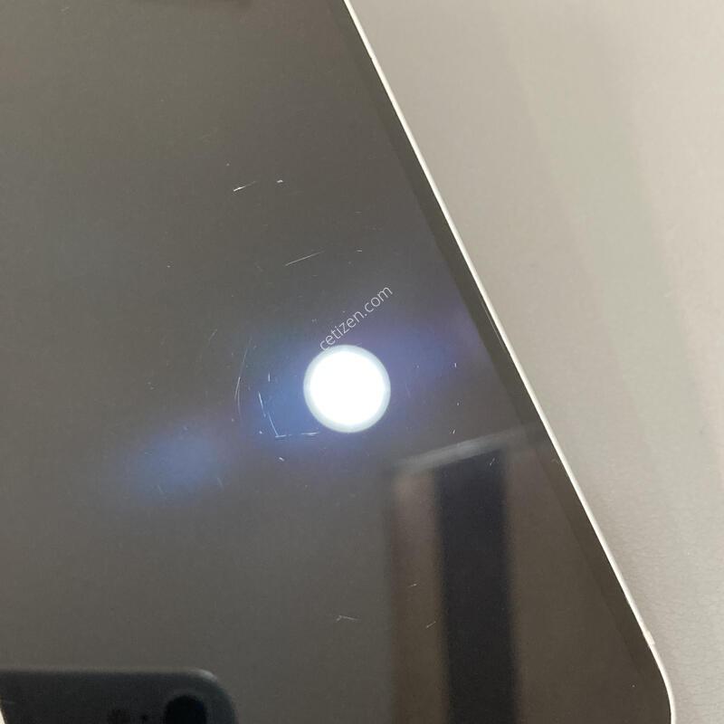 ������ 13�̴� ȭ��Ʈ 128G �����ϰ� �Ǹ��մϴ�