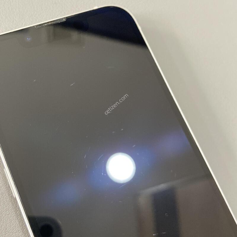 ������ 13�̴� ȭ��Ʈ 128G �����ϰ� �Ǹ��մϴ�