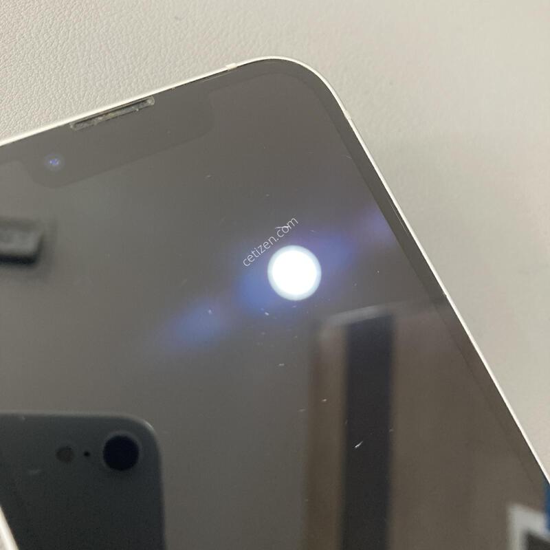 �����ϰ� �Ǹ��մϴ� / ������ 13�̴� ȭ��Ʈ 128G