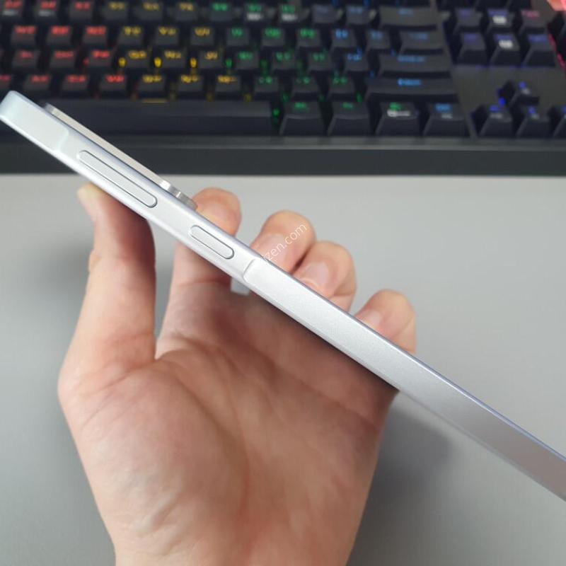 ������ A36 / 128GB / ȭ��Ʈ