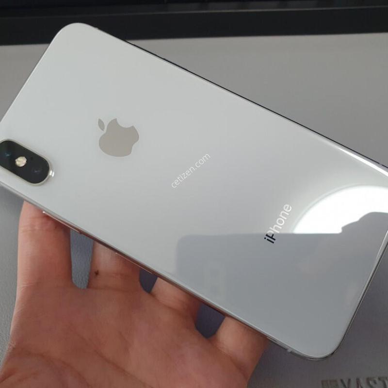 ������X / 64GB / ȭ��Ʈ / ���͸����� 92%