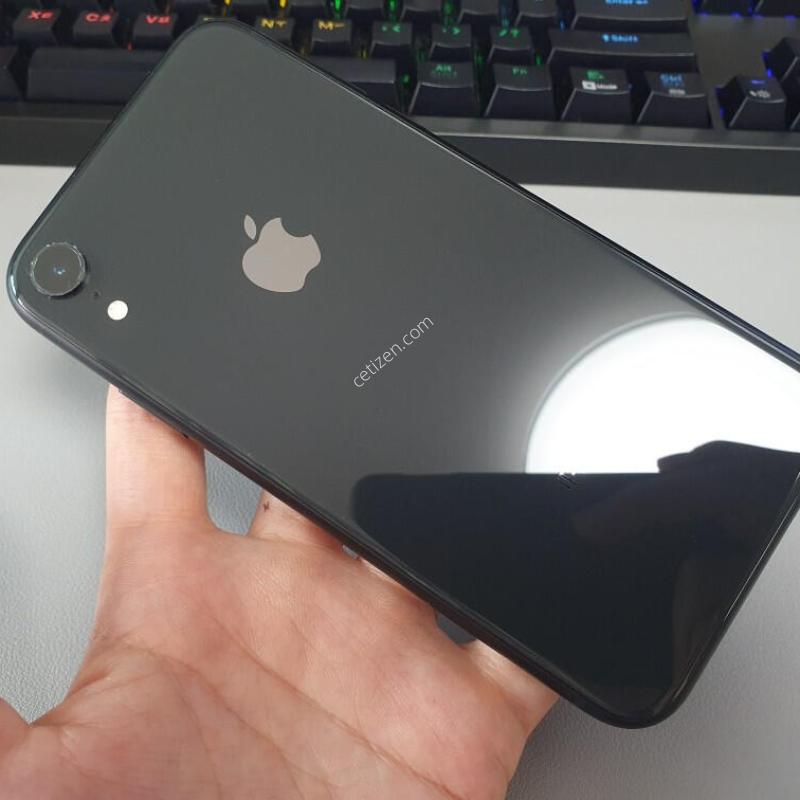[�߱���] ������XR / 128GB / ����