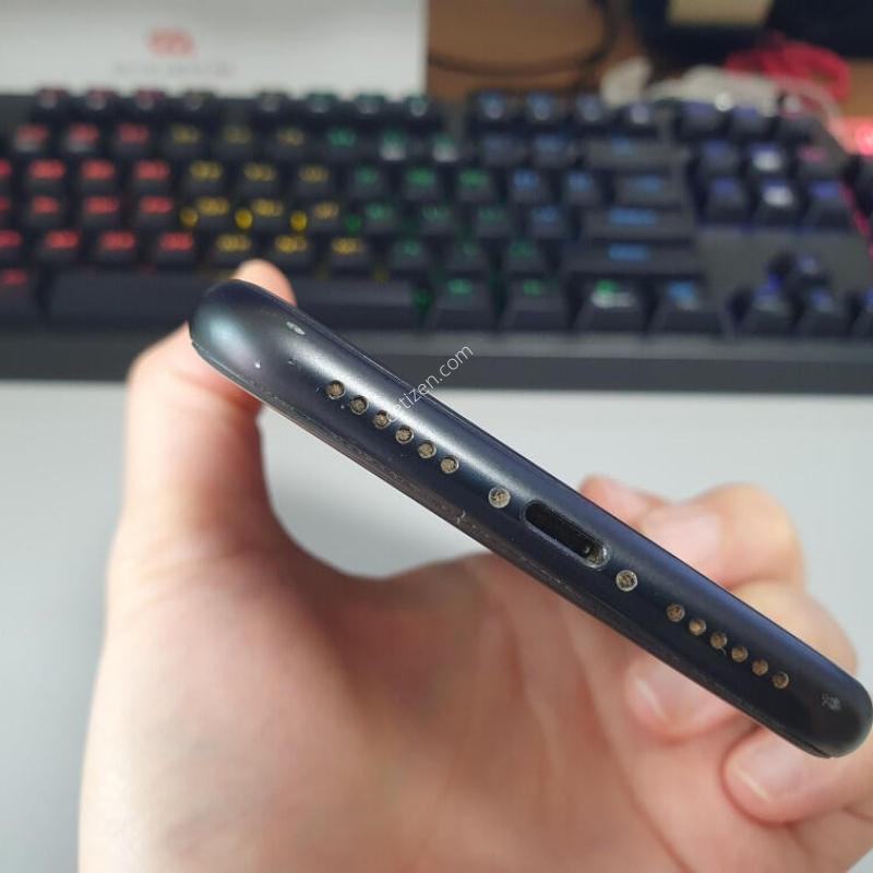 [�߱���] ������XR / 128GB / ����