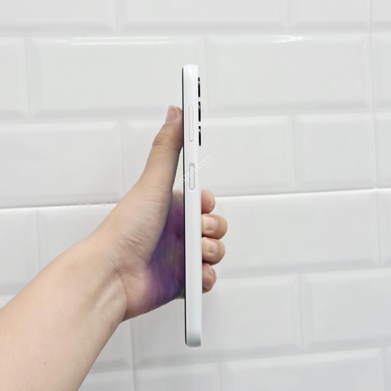 ����������3 ȭ��Ʈ 128GB