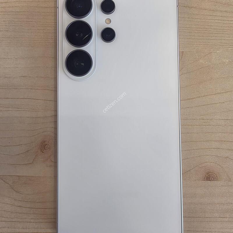 ������S26��Ʈ��512GB ȭ��Ʈ�˴ϴ�.