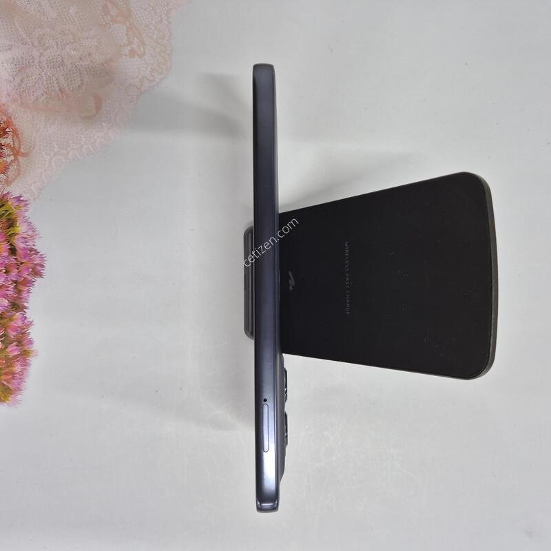 ����ζ� G56 5G ���� 256GB