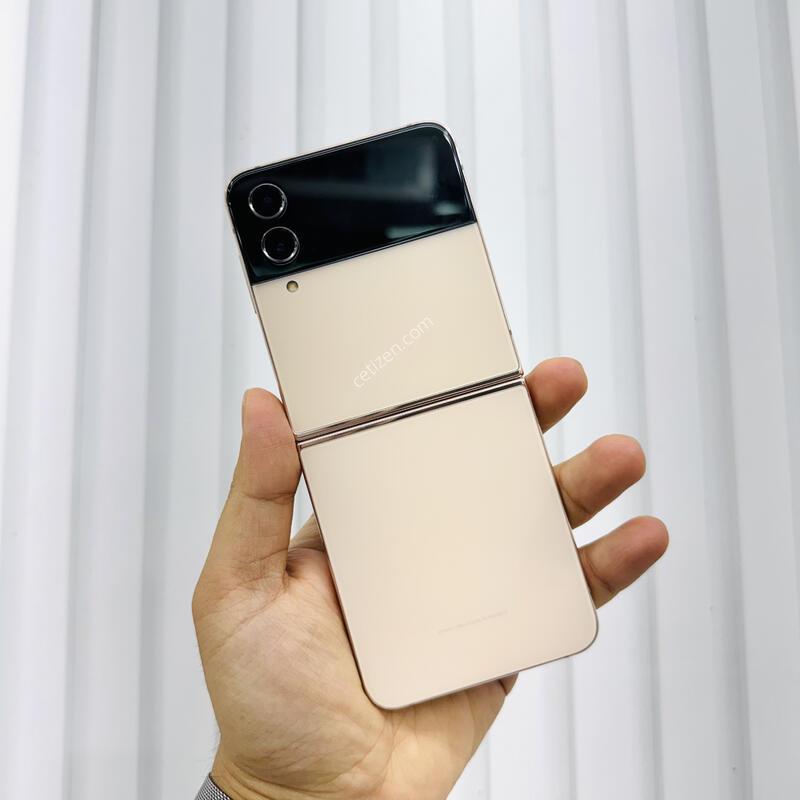 ������ ZFlip4 256GB  ��ũ���