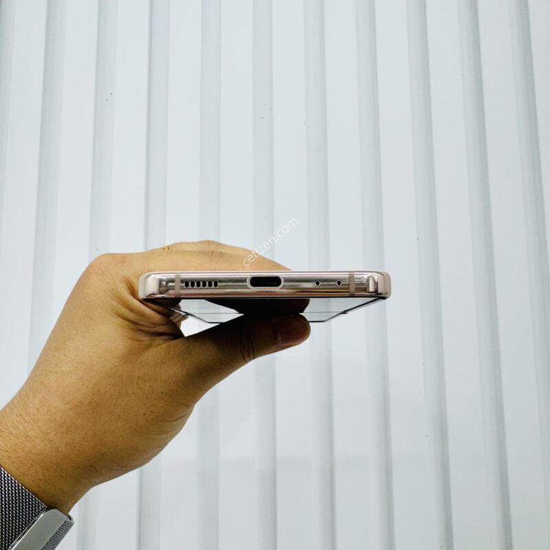 ������ ZFlip4 256GB  ��ũ���