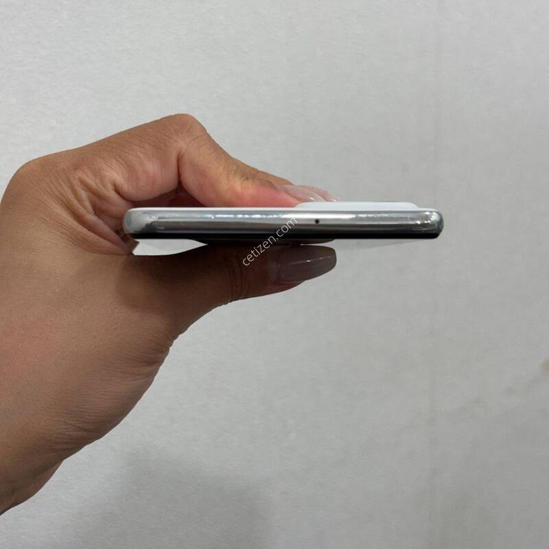 ���ܻ�)����������3 ȭ��Ʈ 128GB Y1885