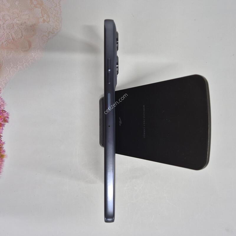 ����ζ� G56 5G ���� 256GB