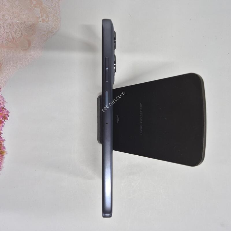 ����ζ� G56 5G ���� 256GB