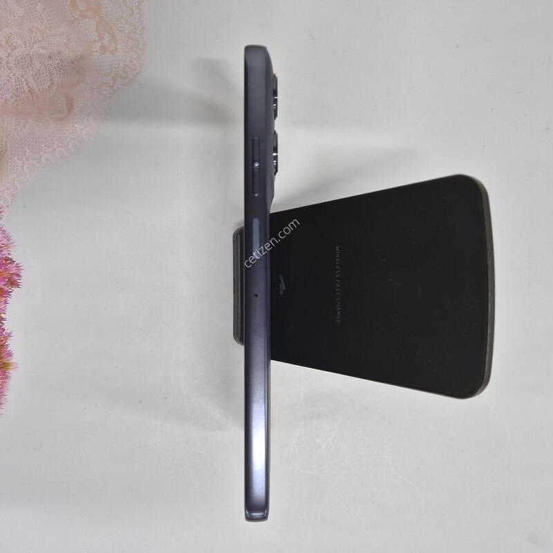 ����ζ� G56 5G ���� 256GB
