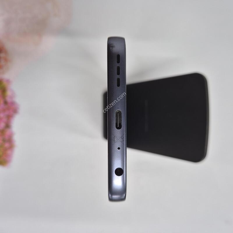 ����ζ� G56 5G ���� 256GB