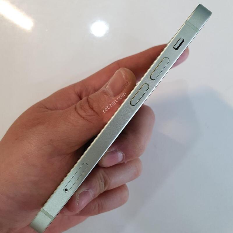 ������12�̴�64G ���ܻ� �������⽺ �߰��� �����