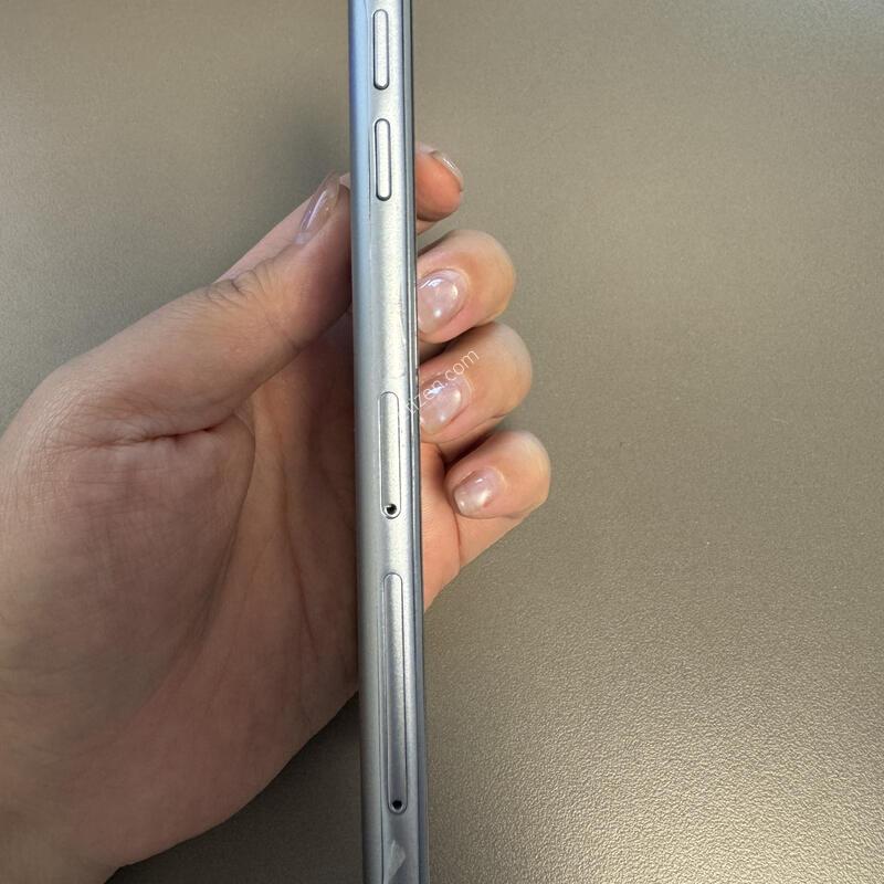 ������ J3