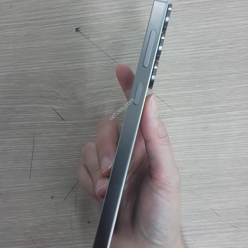 ������s25 ��Ʈ�� 512�Ⱑ