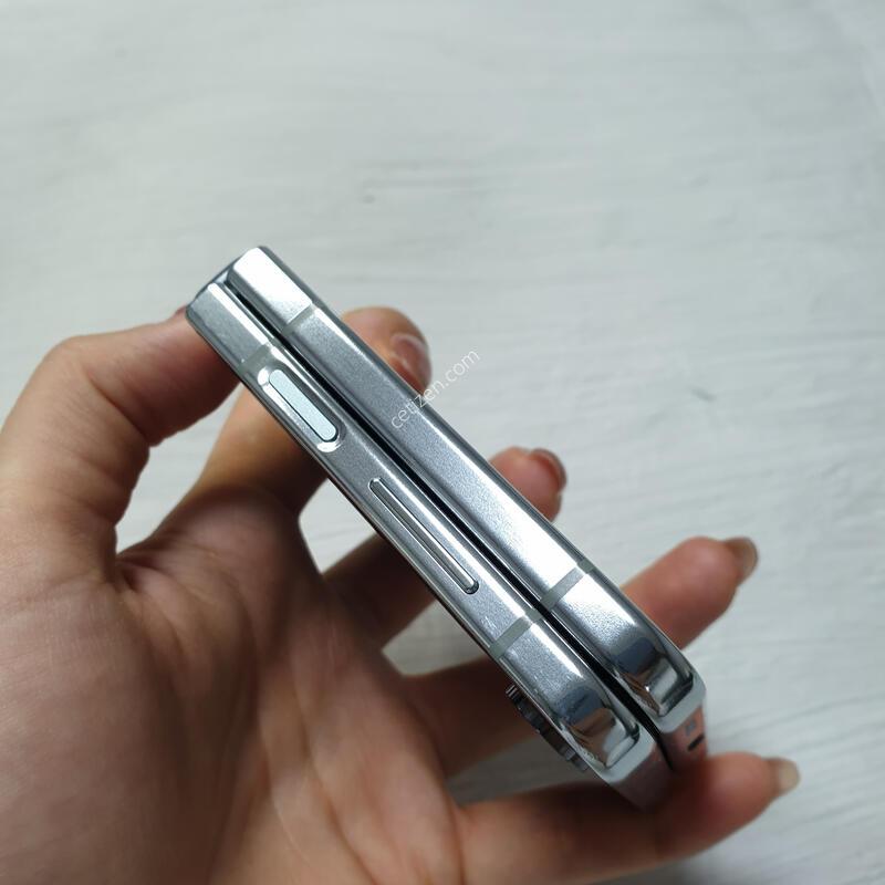 LG ������ Z�ø�5 5G ��Ʈ 256G ������ �Ǹ��մϴ�