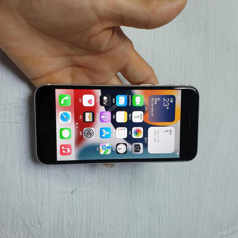 ������SE2 ȭ��Ʈ 64G S�� �Ǹ��մϴ�