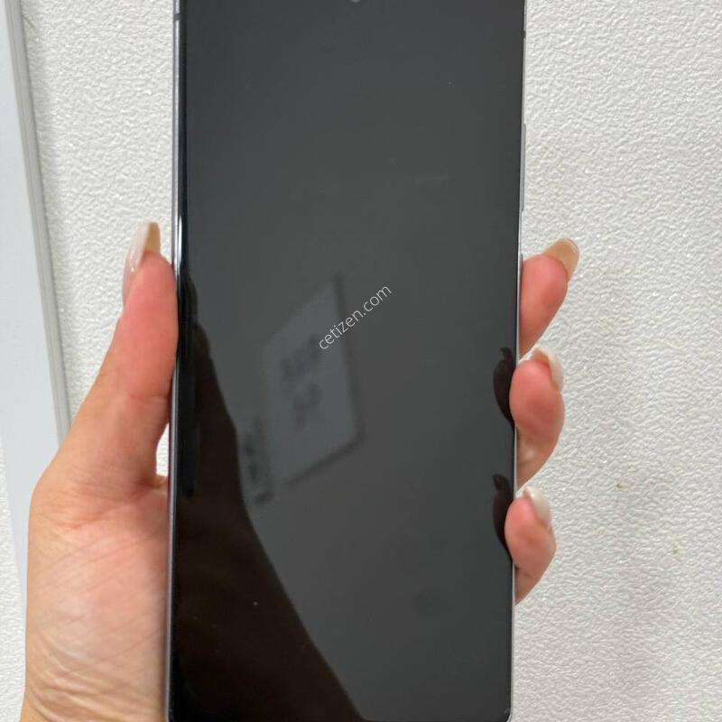 �����ó�Ʈ20 ���� 256GB Y1889