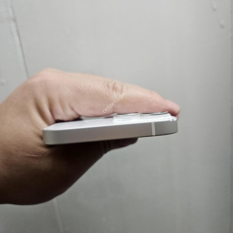 ������14 ȭ��Ʈ128GB ��������