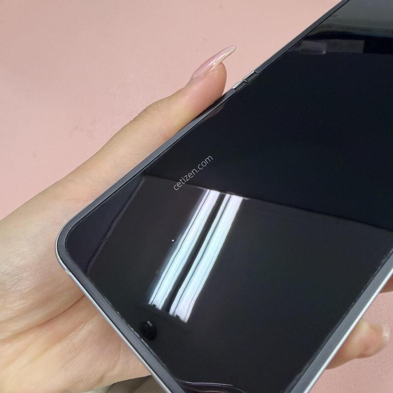 ������Z�ø�6 �׷��� 256GB