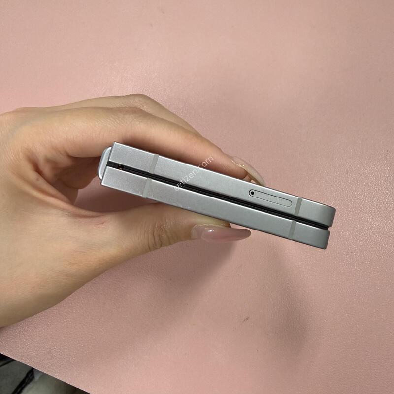 ������Z�ø�6 �׷��� 256GB