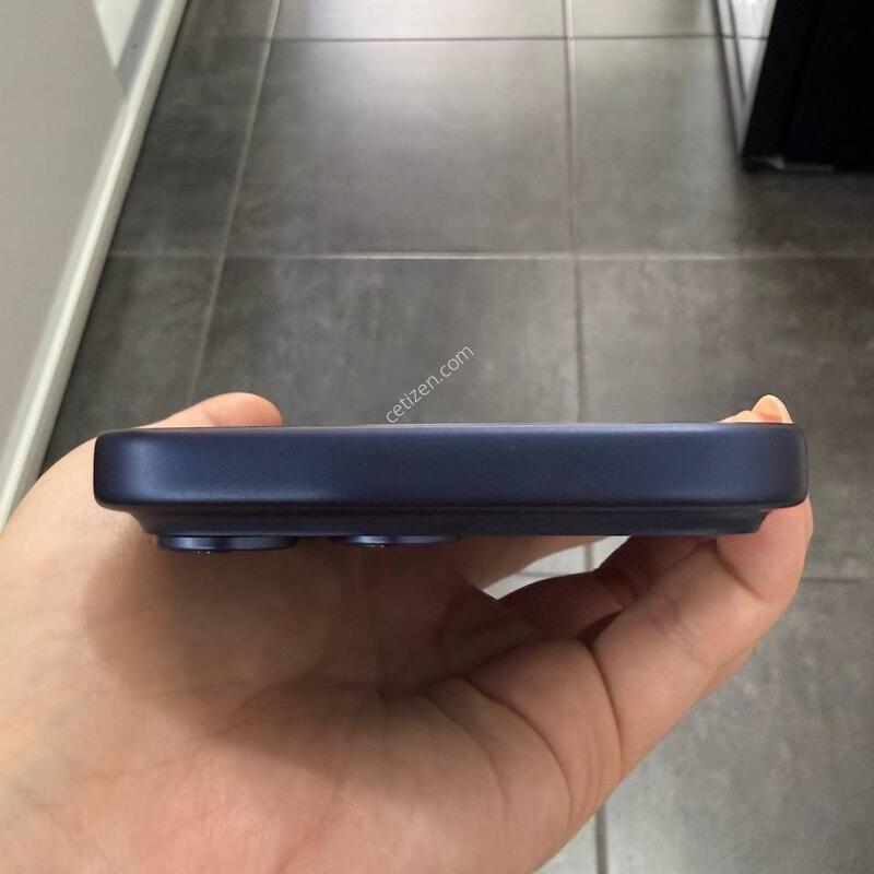 ����Ŭ135/A��)������17���θƽ� ���� 256GB/99% Y1893