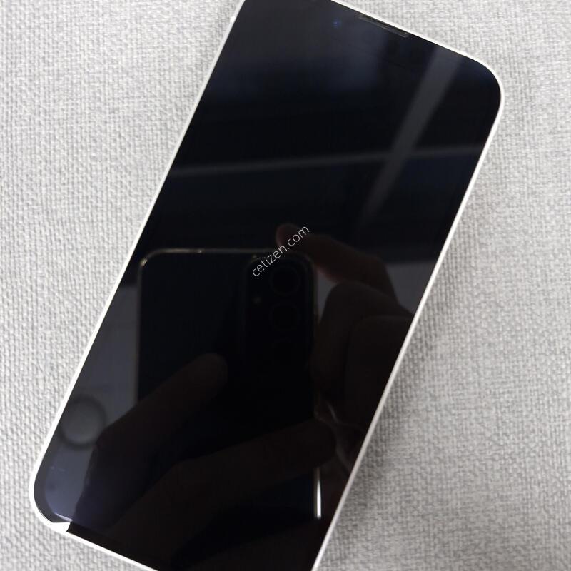 [�ܻ�, ��ȭ, �� ����] ������ 13 �̴� 128G �Ǹ��մϴ�