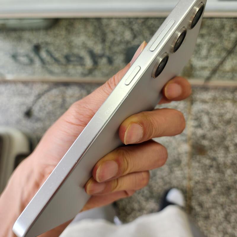 ������S24+�÷��� ��12�Ⱑ �������� ������A��(�ܻ�� �ҷ����� ���^