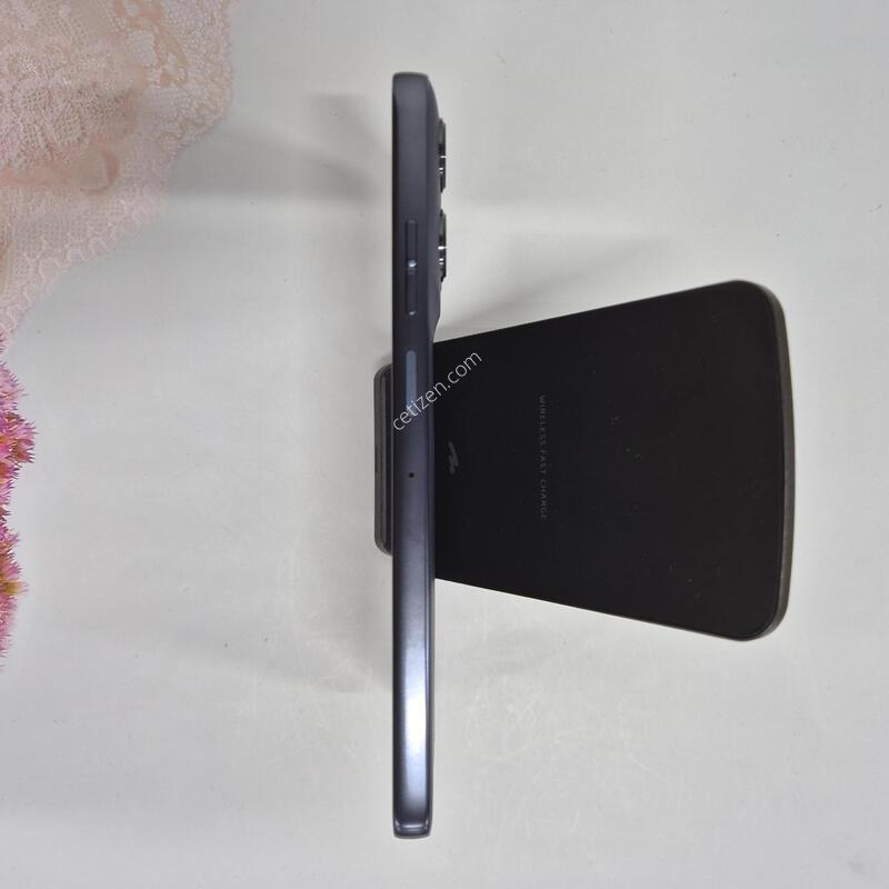 ����ζ� G56 5G ���� 256GB
