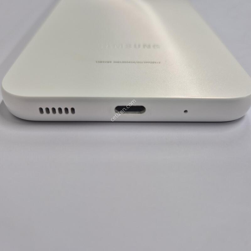 ����������3 ȭ��Ʈ 128GB