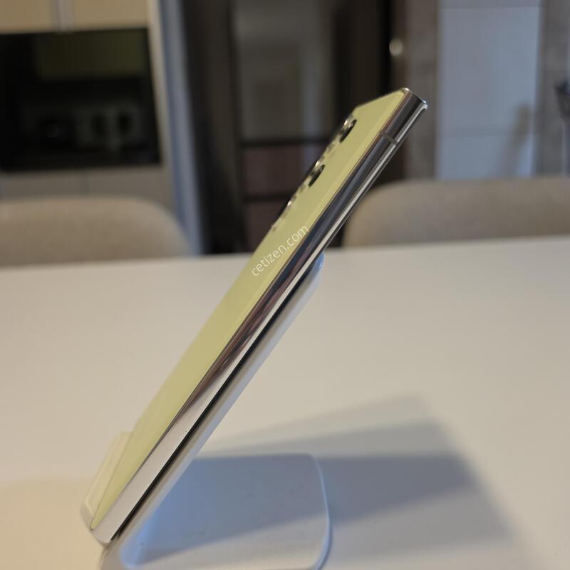 ��a�� S23 ��Ʈ�� 512