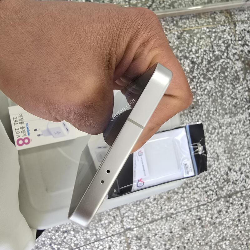 SK S24 (S921) 256G ���ο���� ����� �˴ϴ�