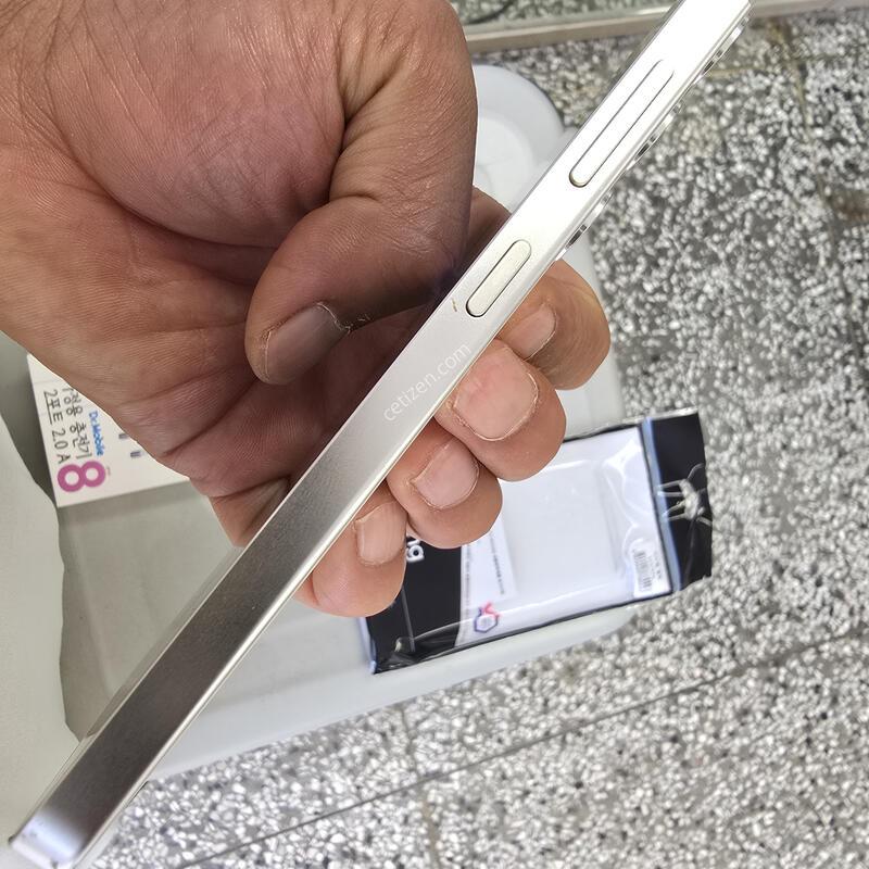 SK S24 (S921) 256G ���ο���� ����� �˴ϴ�