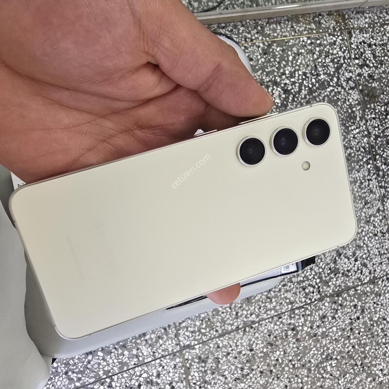 SK S24 (S921) 256G ���ο���� ����� �˴ϴ�